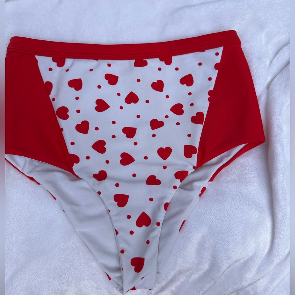 EUC‎ Tularosa x Revolve Heartbreak High Waist Heart Print Bikini bottoms